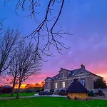 Le Chateau Des Lumieres De La Baie De Somme D'hotes De Charme