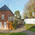Le Château Des Lumières De La Baie De Somme D'hôtes De Charme Saint-Blimont
