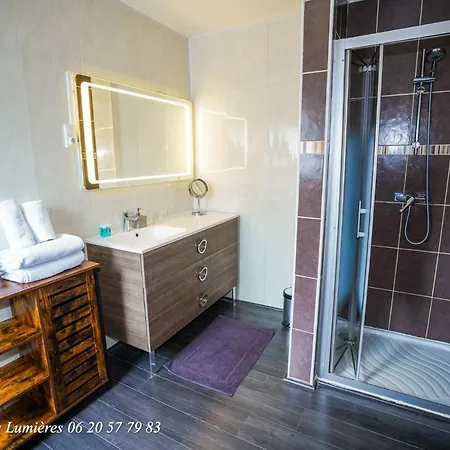 Le Chateau Des Lumieres De La Baie De Somme D'hotes De Charme 4*