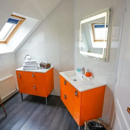 Bed & Breakfast Le Chateau Des Lumieres De La Baie De Somme D'hotes De Charme