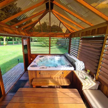 فندق مبيت وإفطار Le Chateau Des Lumieres De La Baie De Somme D'hotes De Charme 4*