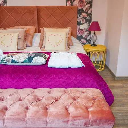 Le Chateau Des Lumieres De La Baie De Somme D'hotes De Charme Bed & Breakfast