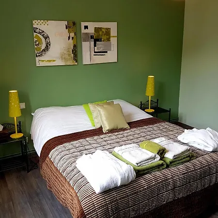Le Chateau Des Lumieres De La Baie De Somme D'hotes De Charme Bed & Breakfast