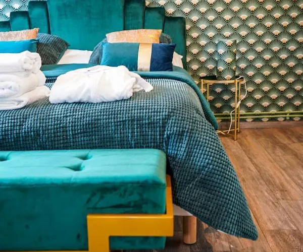 Le Chateau Des Lumieres De La Baie De Somme D'hotes De Charme