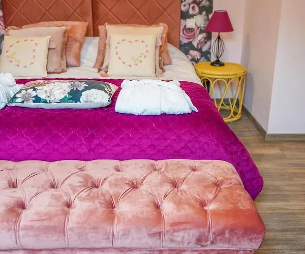 Le Chateau Des Lumieres De La Baie De Somme D'hotes De Charme 4* Saint-Blimont