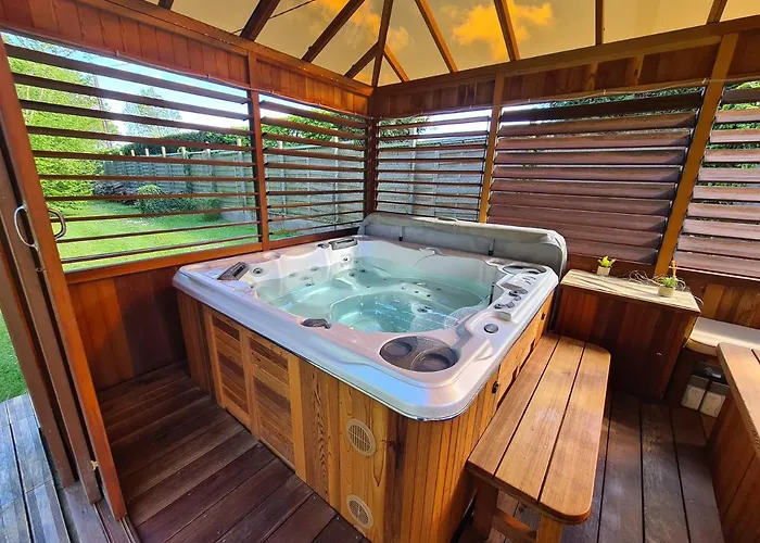 Le Chateau Des Lumieres De La Baie De Somme D'hotes De Charme 4*