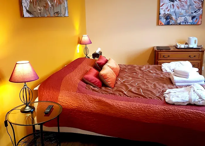 Le Chateau Des Lumieres De La Baie De Somme D'hotes De Charme Bed & Breakfast Saint-Blimont