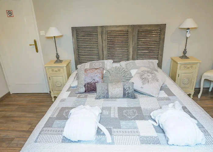 Bed & Breakfast Le Chateau Des Lumieres De La Baie De Somme D'hotes De Charme 4*