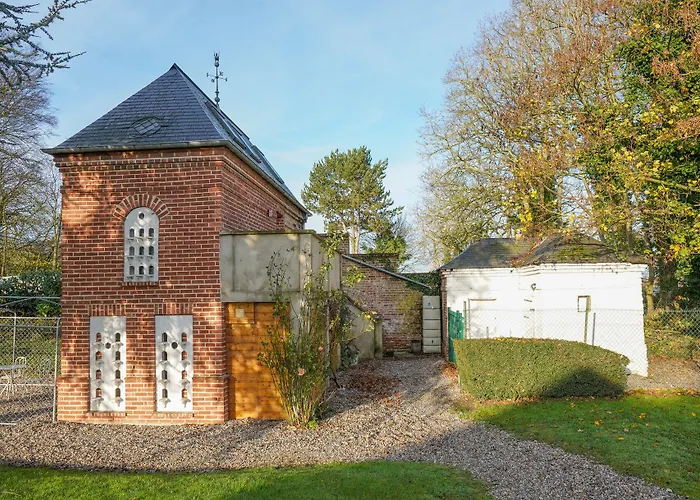 Le Chateau Des Lumieres De La Baie De Somme D'hotes De Charme Saint-Blimont