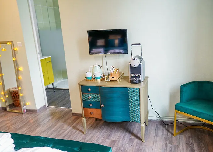 Le Chateau Des Lumieres De La Baie De Somme D'hotes De Charme 4* Saint-Blimont