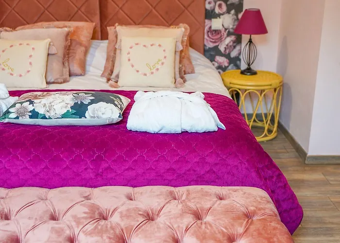 Le Chateau Des Lumieres De La Baie De Somme D'hotes De Charme Bed & Breakfast